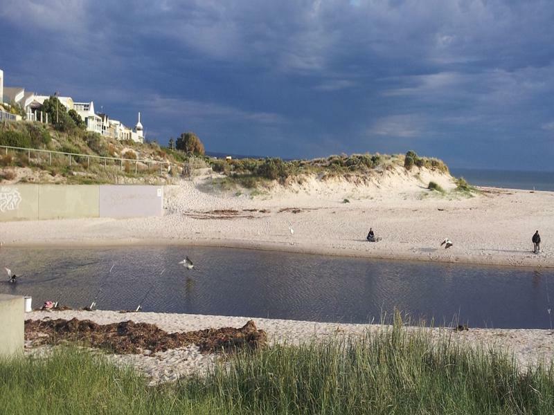 Acushla Accommodation West Beach Exterior foto